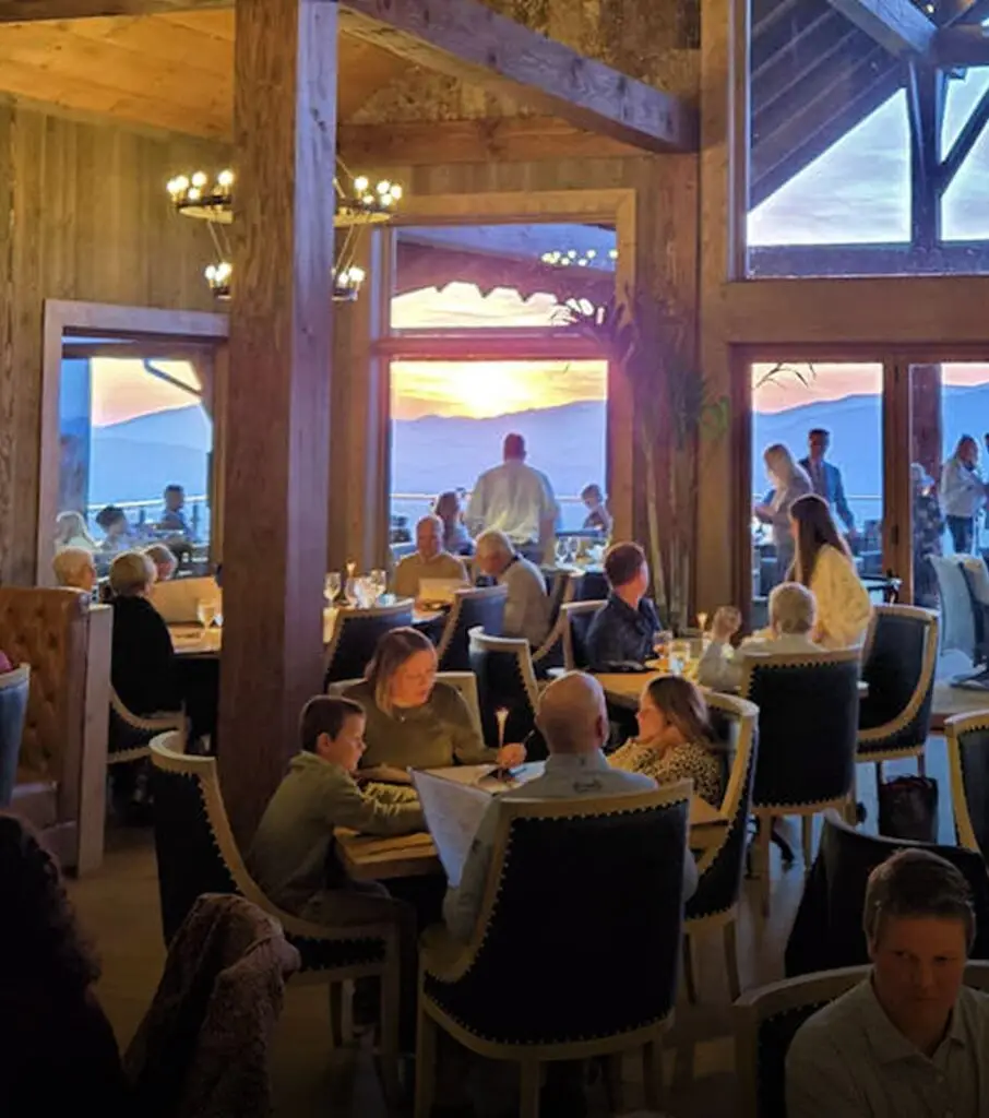 dining in Banner Elk at Eagles Nest